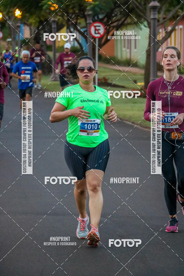 Buy your photos of the eventSunset Run 2019 on Fotop