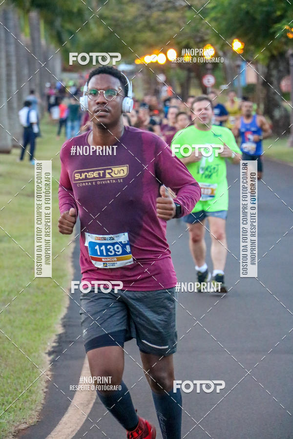 Buy your photos of the eventSunset Run 2019 on Fotop