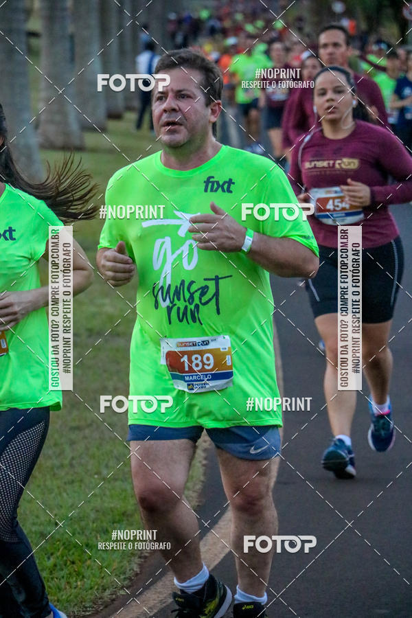 Buy your photos of the eventSunset Run 2019 on Fotop