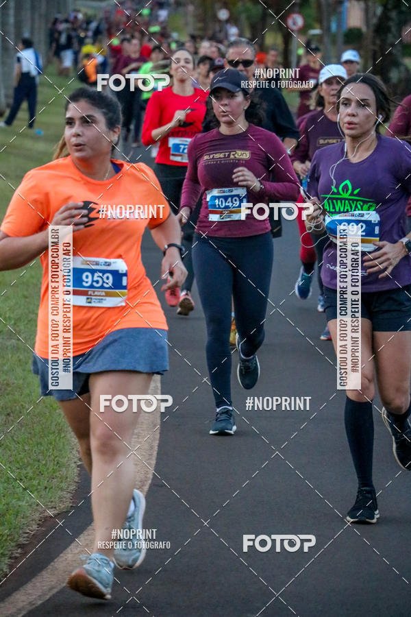 Buy your photos of the eventSunset Run 2019 on Fotop