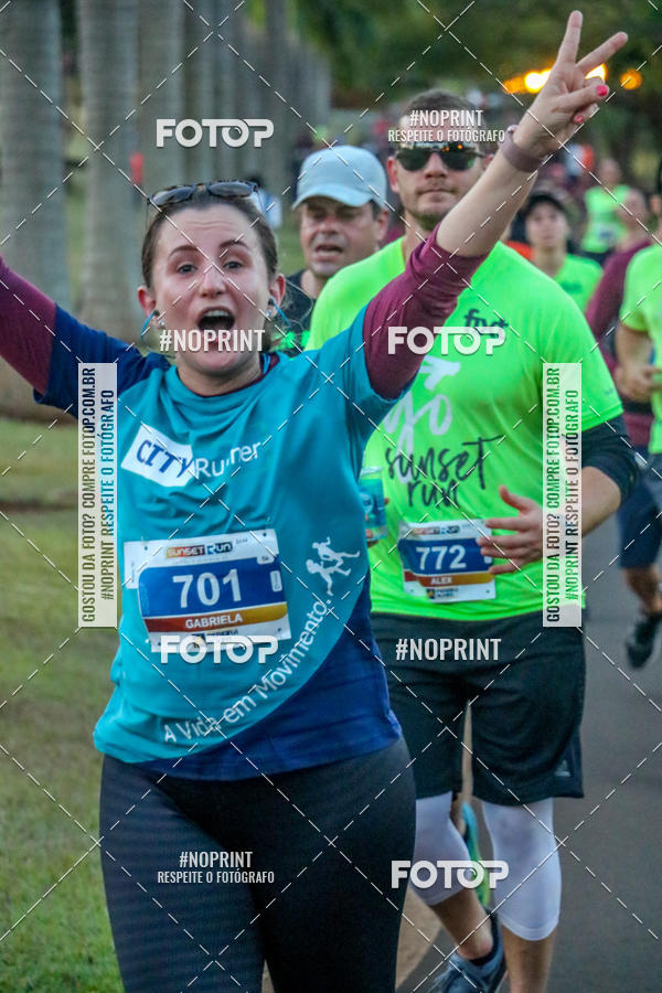 Buy your photos of the eventSunset Run 2019 on Fotop