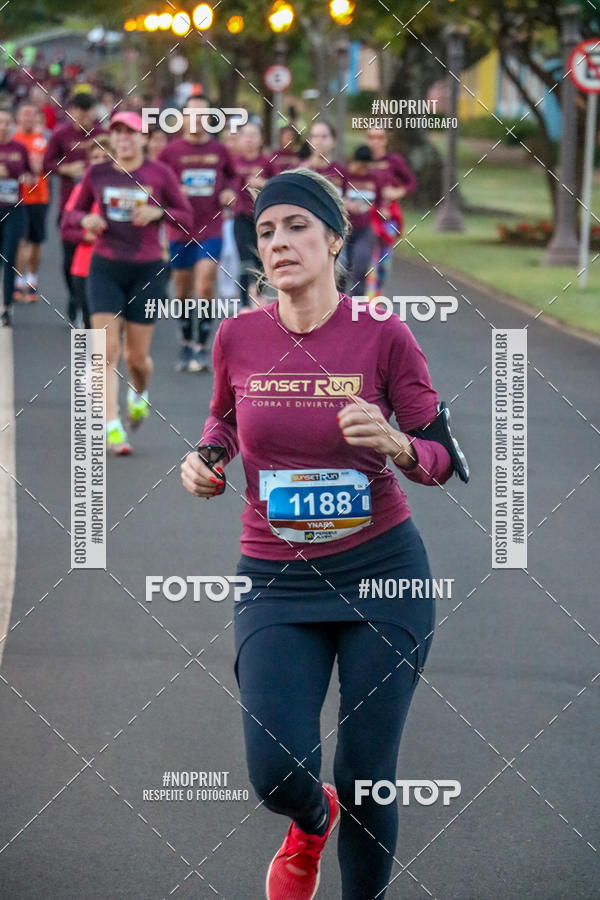 Buy your photos of the eventSunset Run 2019 on Fotop
