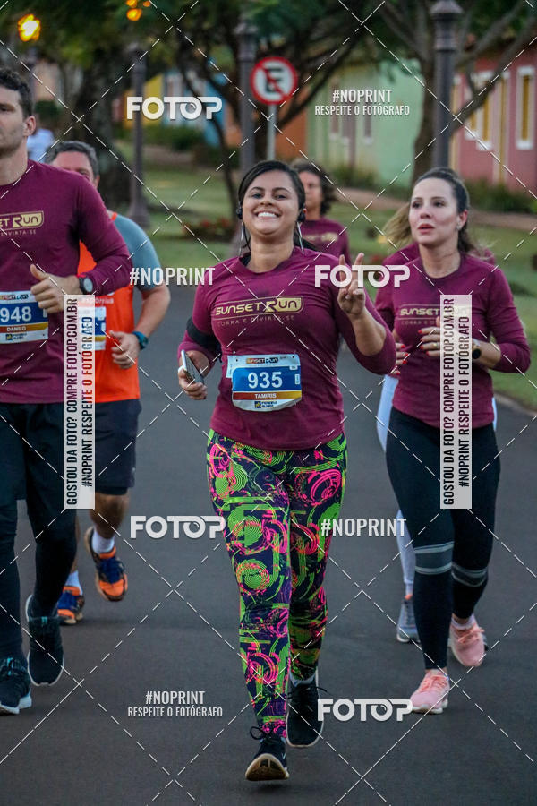 Buy your photos of the eventSunset Run 2019 on Fotop