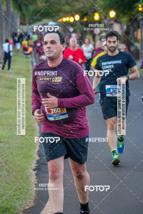 Buy your photos of the eventSunset Run 2019 on Fotop