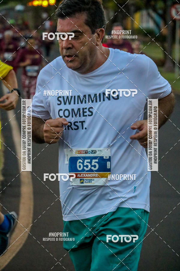 Buy your photos of the eventSunset Run 2019 on Fotop