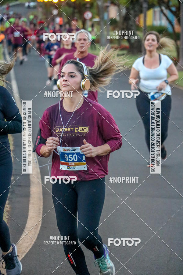 Buy your photos of the eventSunset Run 2019 on Fotop