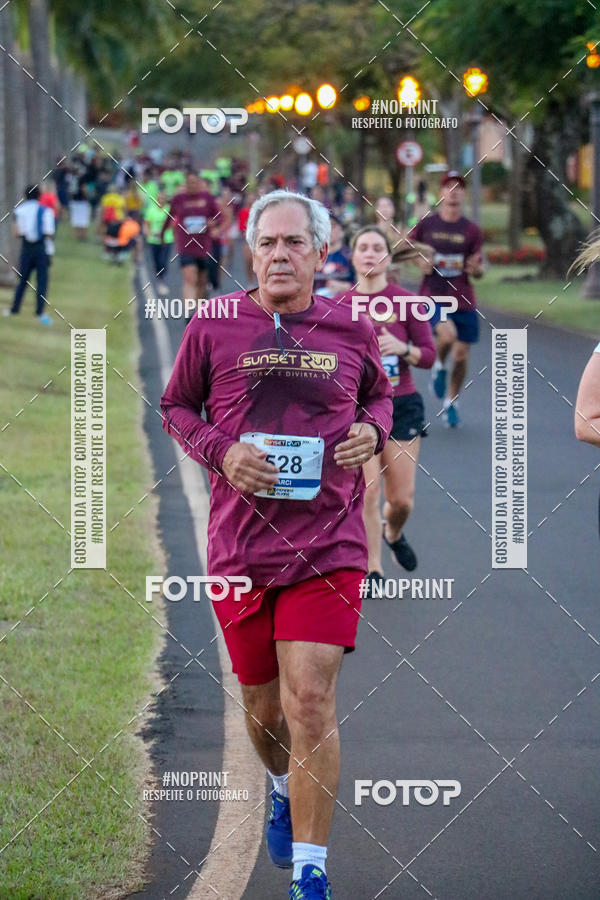 Buy your photos of the eventSunset Run 2019 on Fotop