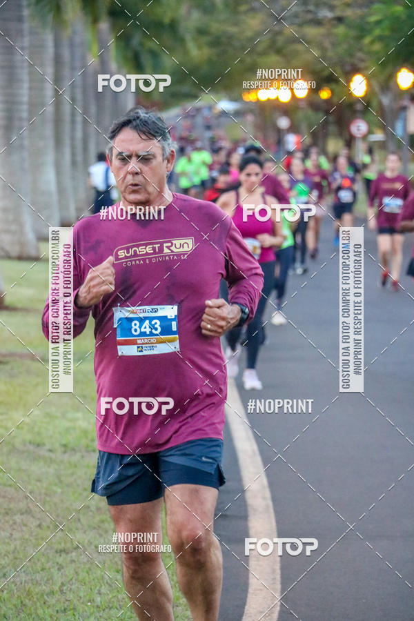 Buy your photos of the eventSunset Run 2019 on Fotop