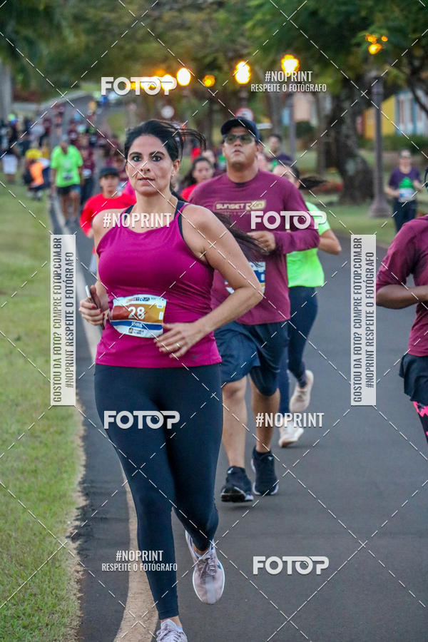 Buy your photos of the eventSunset Run 2019 on Fotop