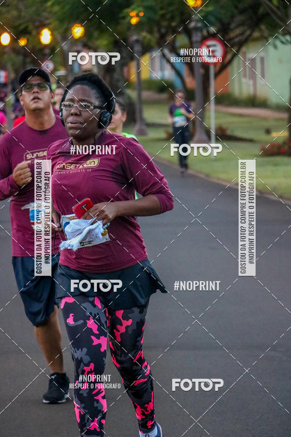 Buy your photos of the eventSunset Run 2019 on Fotop