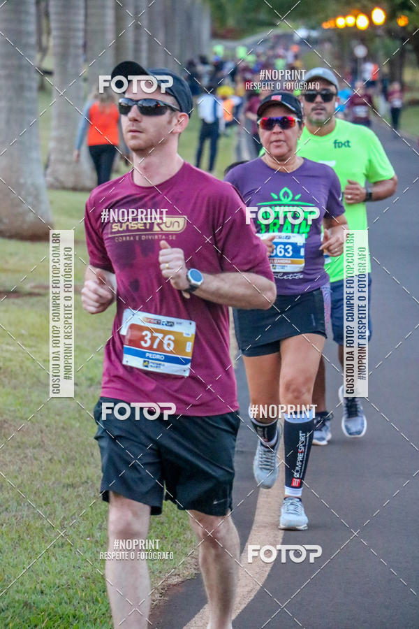 Buy your photos of the eventSunset Run 2019 on Fotop