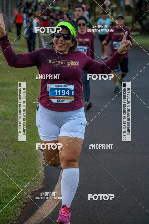 Buy your photos of the eventSunset Run 2019 on Fotop