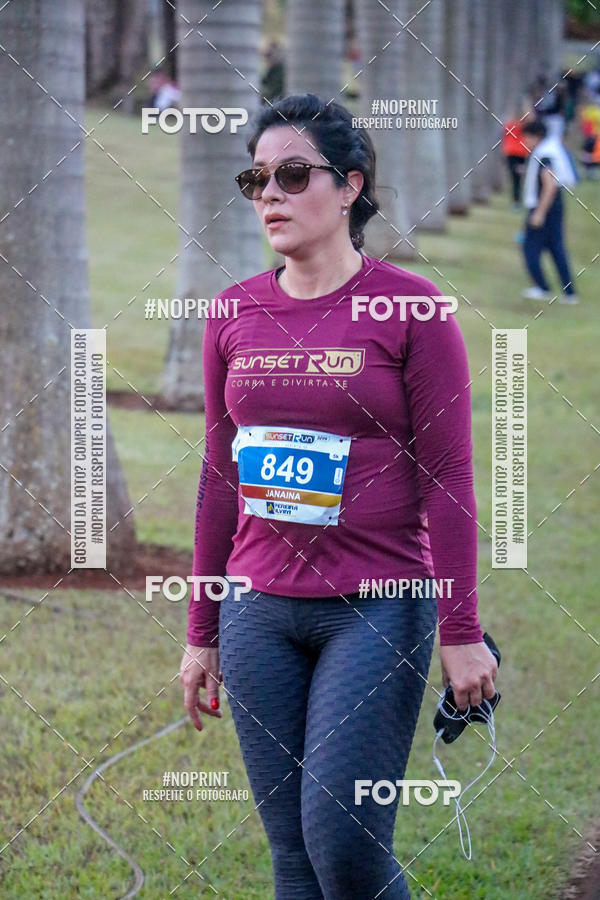 Buy your photos of the eventSunset Run 2019 on Fotop