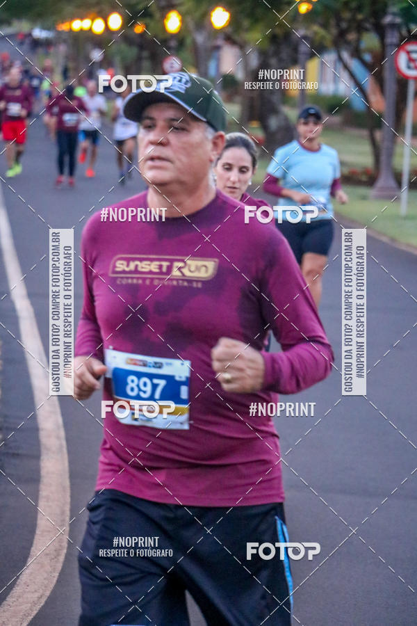 Buy your photos of the eventSunset Run 2019 on Fotop