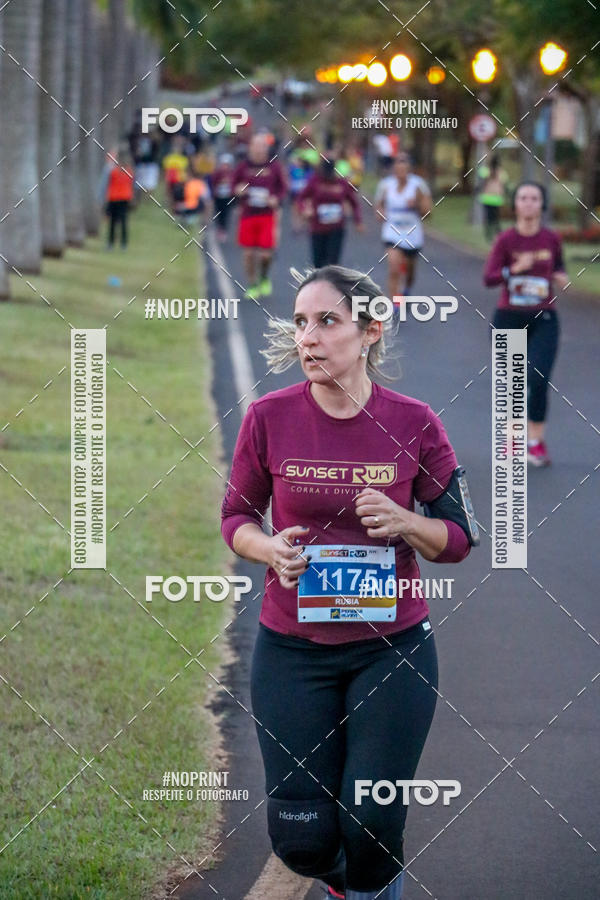 Buy your photos of the eventSunset Run 2019 on Fotop
