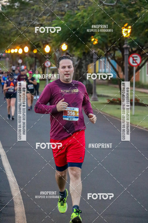 Buy your photos of the eventSunset Run 2019 on Fotop