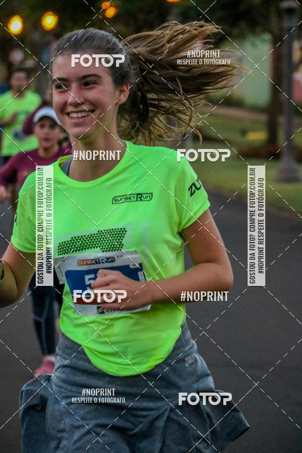 Buy your photos of the eventSunset Run 2019 on Fotop