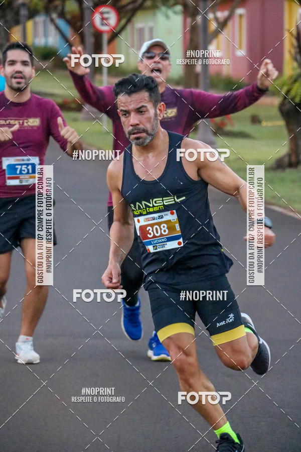 Buy your photos of the eventSunset Run 2019 on Fotop