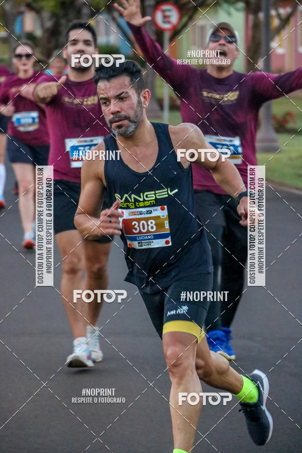 Buy your photos of the eventSunset Run 2019 on Fotop