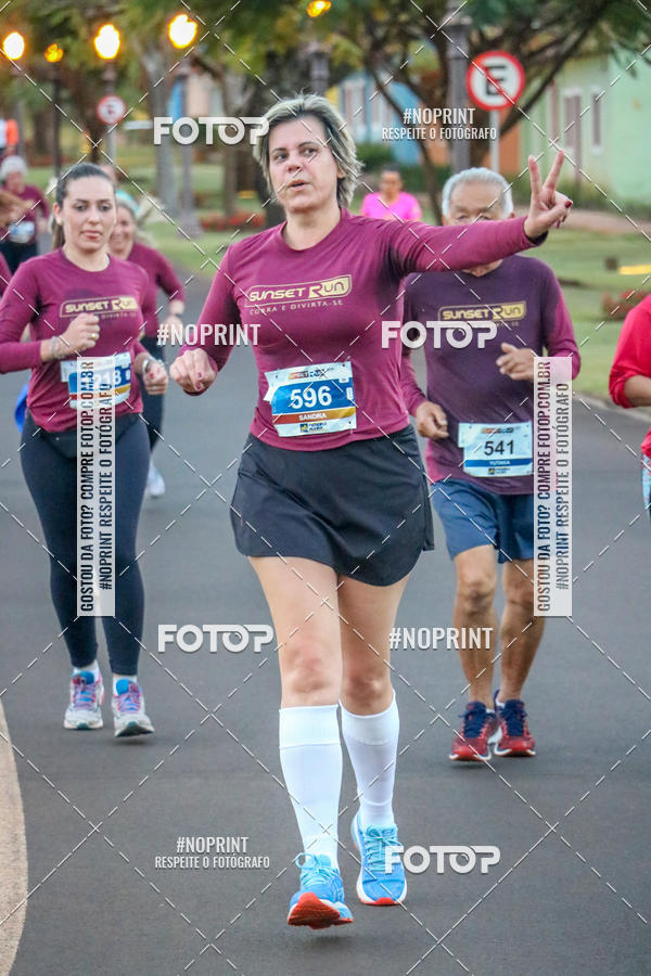 Buy your photos of the eventSunset Run 2019 on Fotop