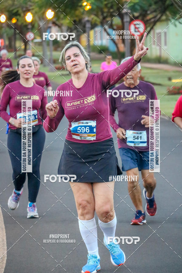 Buy your photos of the eventSunset Run 2019 on Fotop
