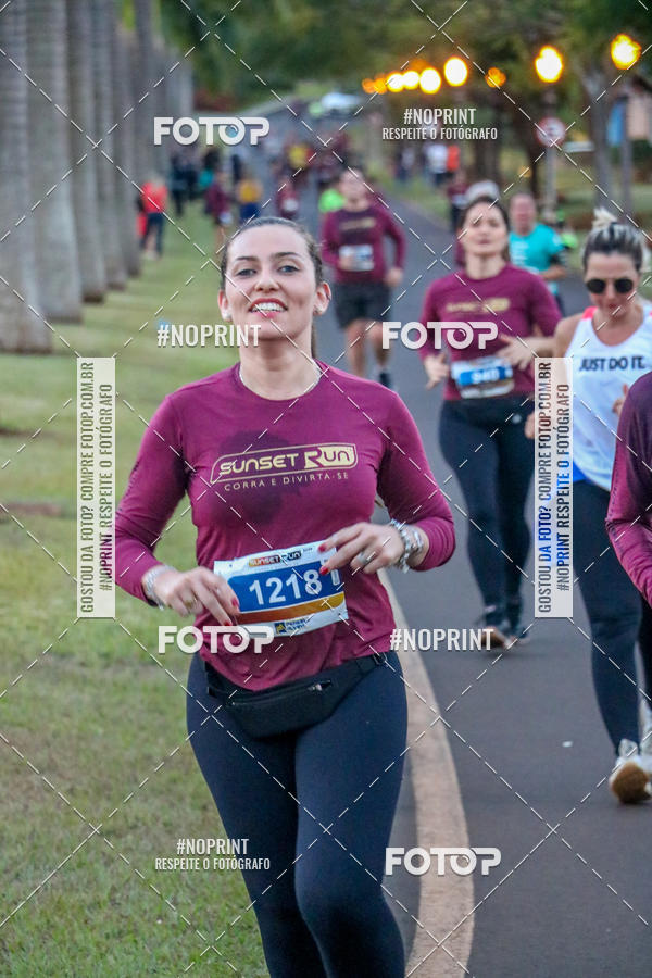 Buy your photos of the eventSunset Run 2019 on Fotop