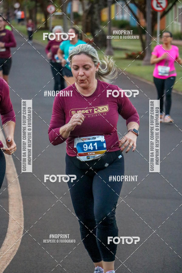 Buy your photos of the eventSunset Run 2019 on Fotop