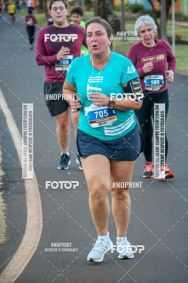 Buy your photos of the eventSunset Run 2019 on Fotop