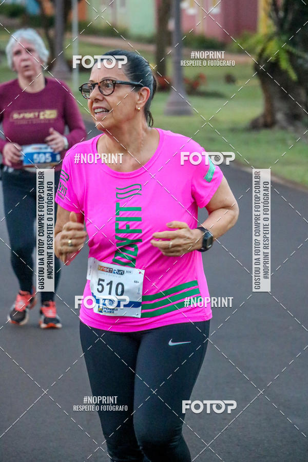 Buy your photos of the eventSunset Run 2019 on Fotop