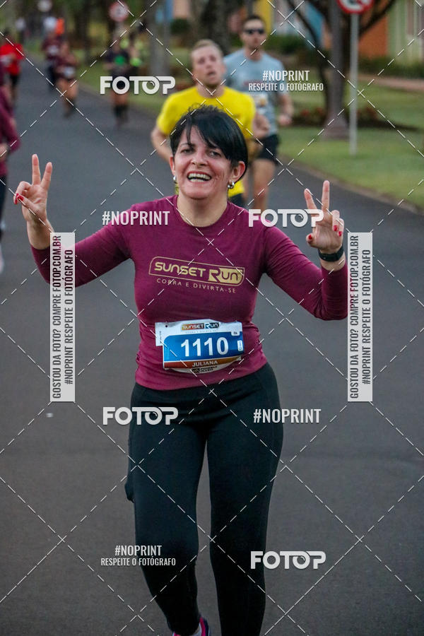 Buy your photos of the eventSunset Run 2019 on Fotop