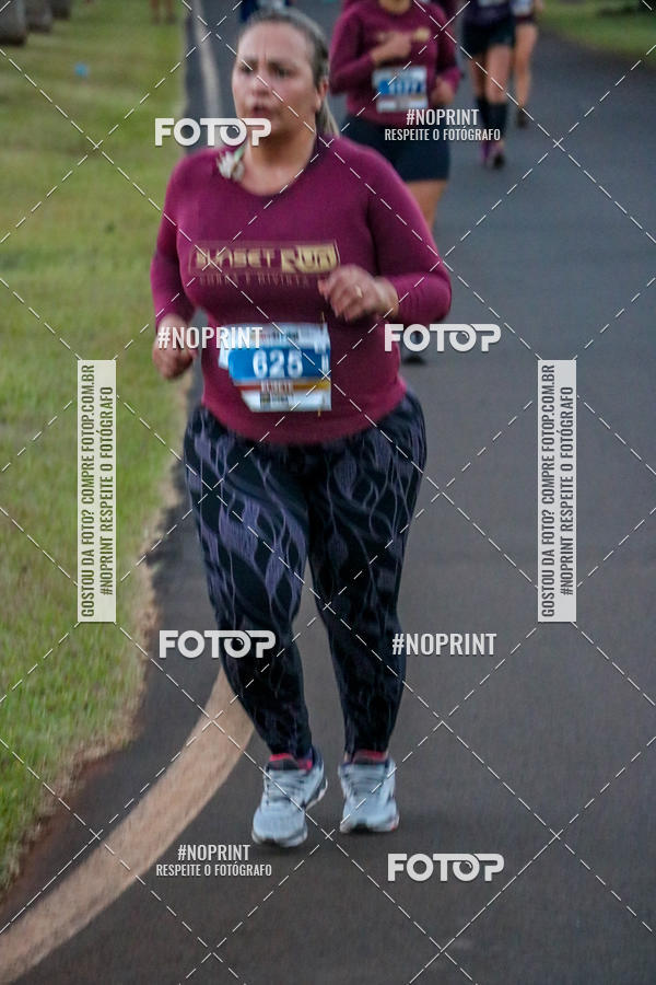Buy your photos of the eventSunset Run 2019 on Fotop