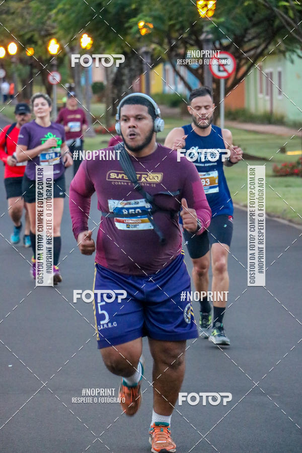 Buy your photos of the eventSunset Run 2019 on Fotop