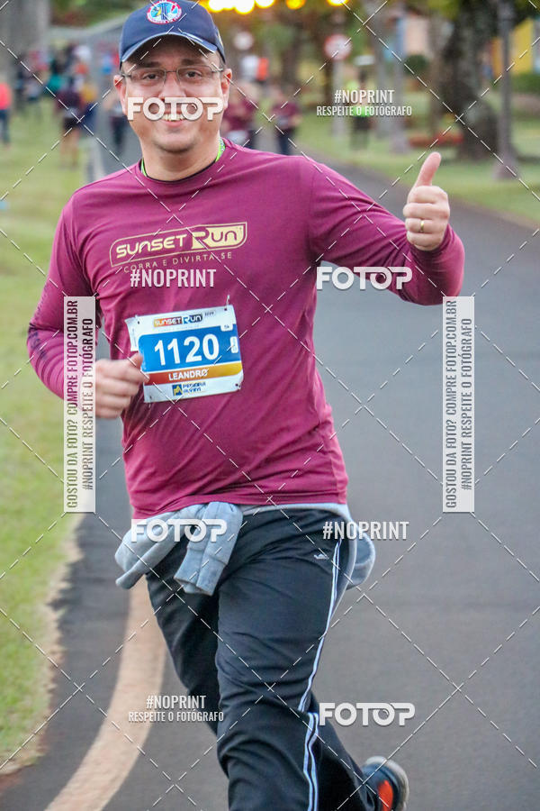 Buy your photos of the eventSunset Run 2019 on Fotop
