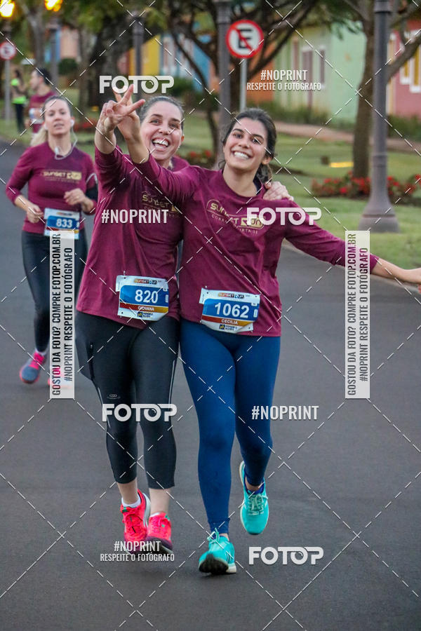 Buy your photos of the eventSunset Run 2019 on Fotop