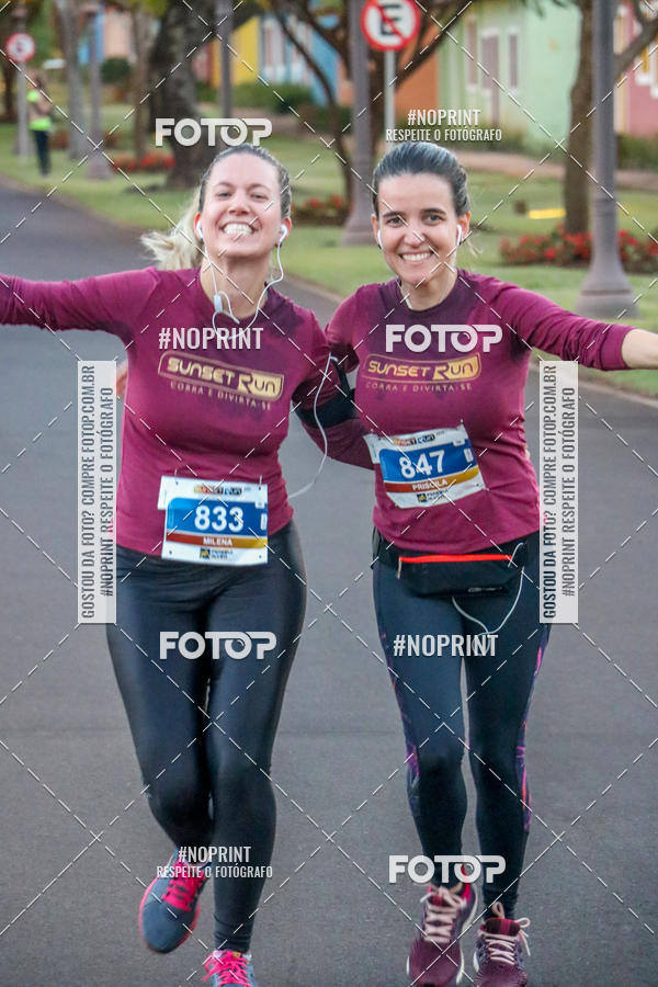 Buy your photos of the eventSunset Run 2019 on Fotop