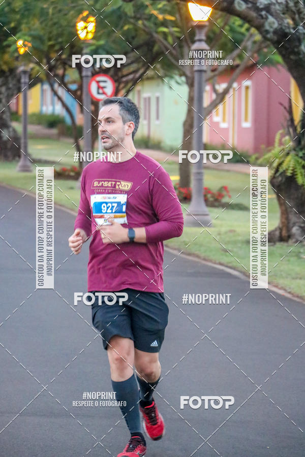 Buy your photos of the eventSunset Run 2019 on Fotop