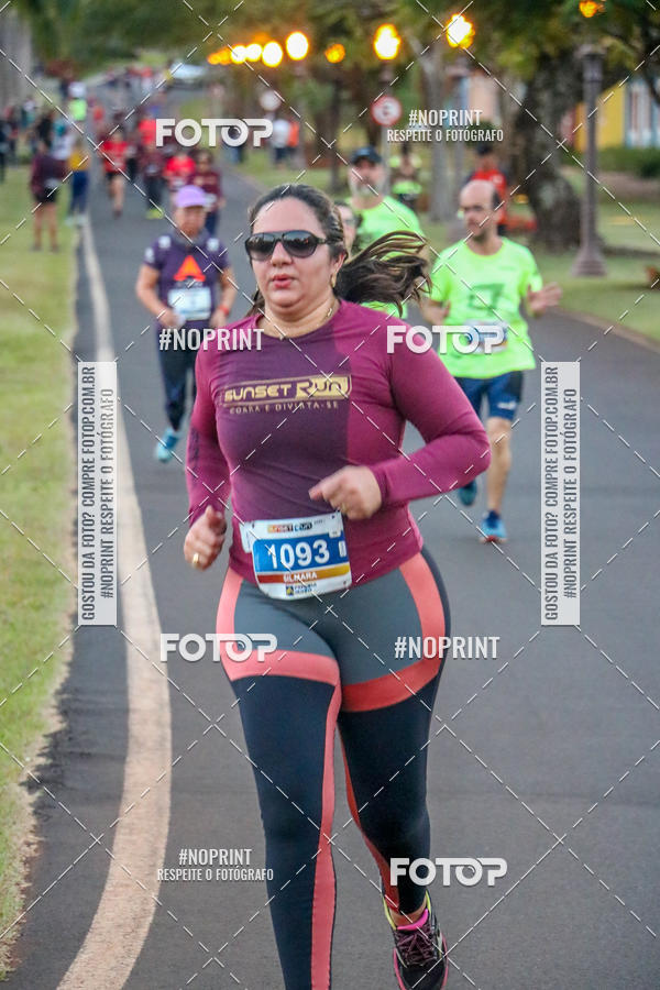 Buy your photos of the eventSunset Run 2019 on Fotop