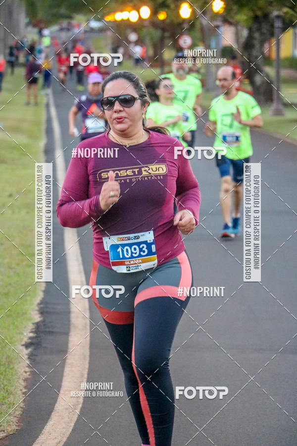 Buy your photos of the eventSunset Run 2019 on Fotop
