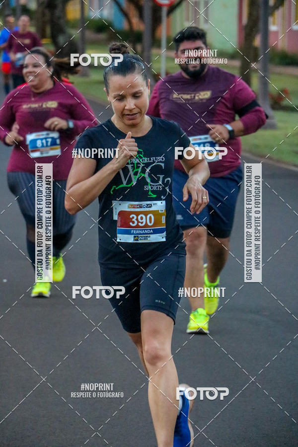 Buy your photos of the eventSunset Run 2019 on Fotop