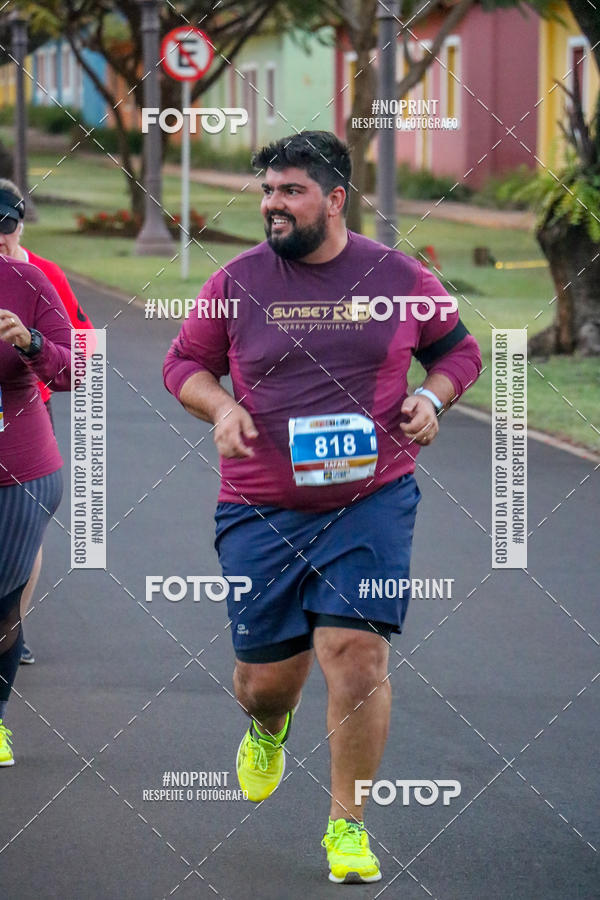 Buy your photos of the eventSunset Run 2019 on Fotop