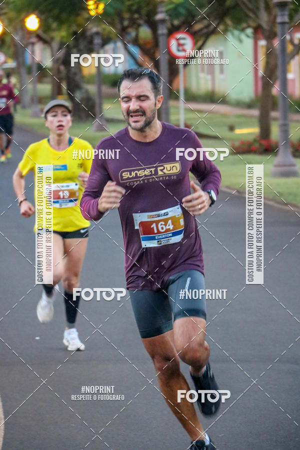 Buy your photos of the eventSunset Run 2019 on Fotop