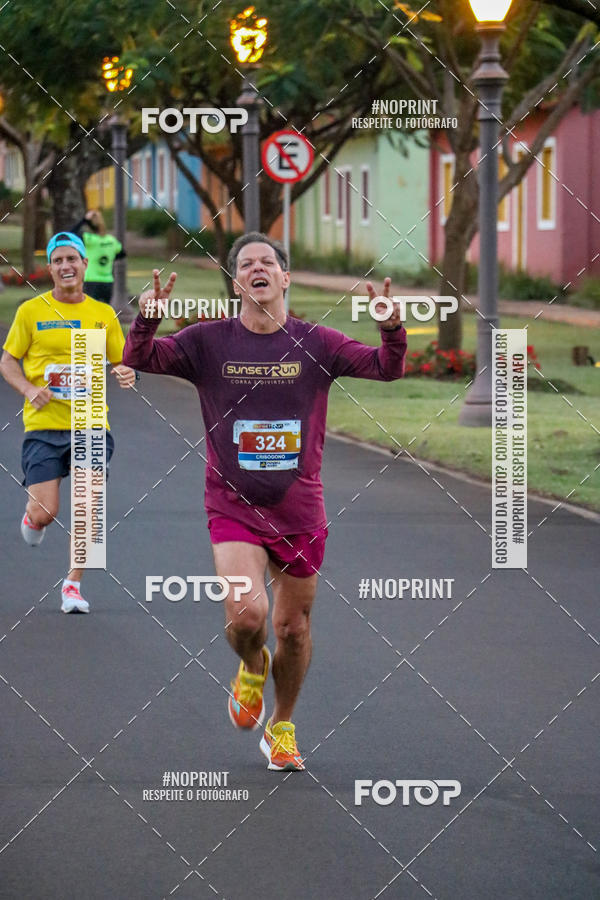 Buy your photos of the eventSunset Run 2019 on Fotop