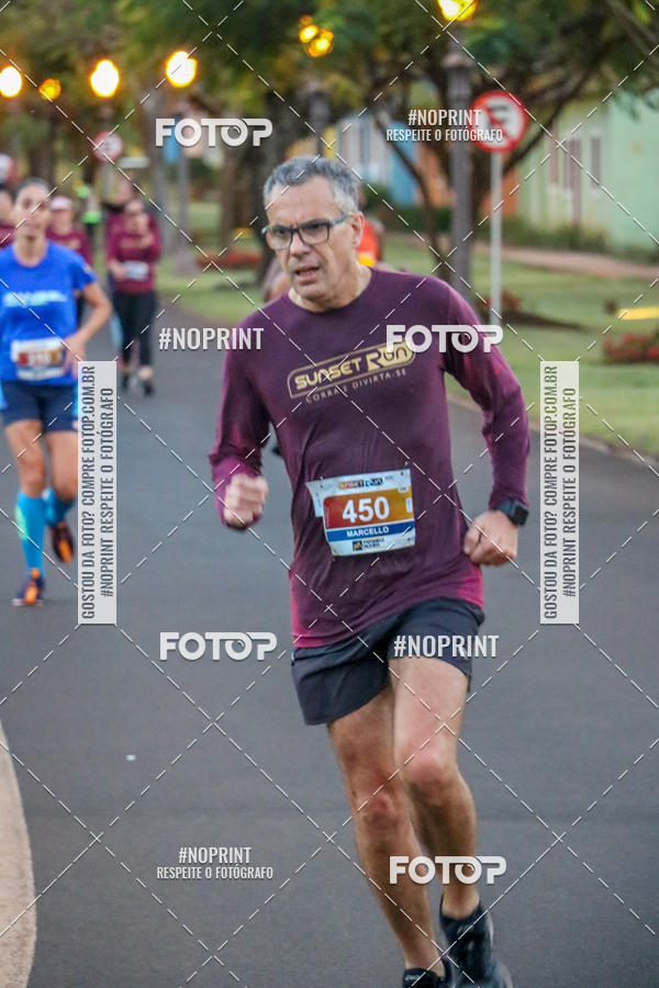 Buy your photos of the eventSunset Run 2019 on Fotop