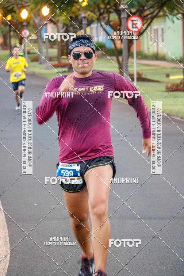 Buy your photos of the eventSunset Run 2019 on Fotop