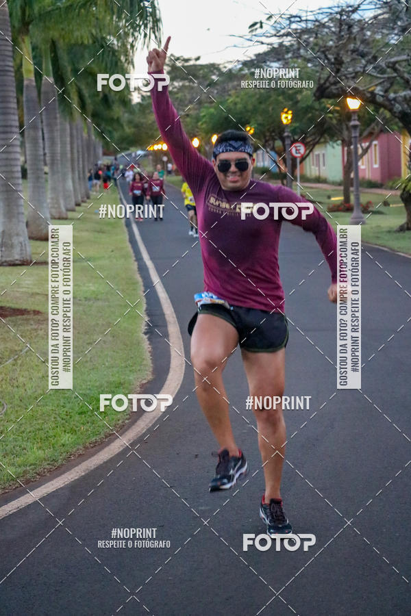 Buy your photos of the eventSunset Run 2019 on Fotop