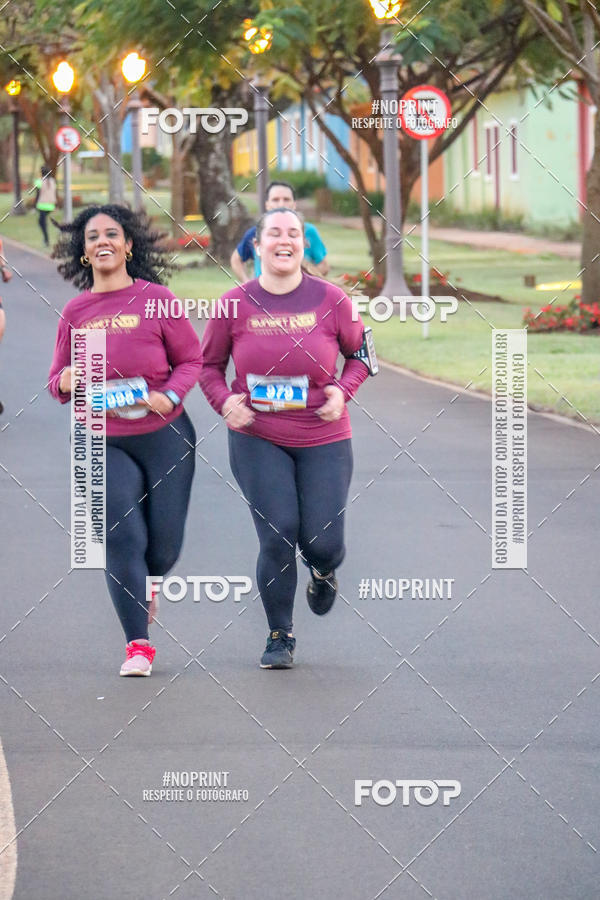 Buy your photos of the eventSunset Run 2019 on Fotop