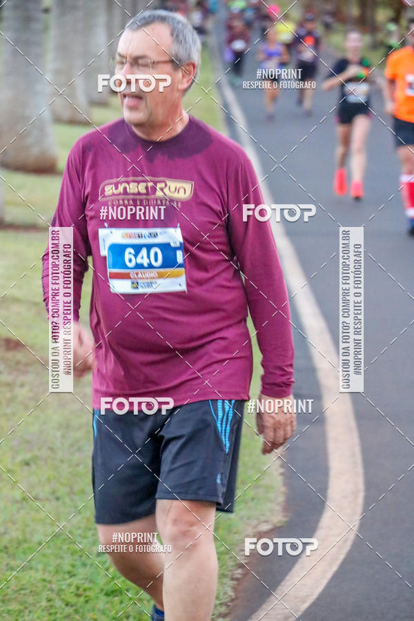 Buy your photos of the eventSunset Run 2019 on Fotop