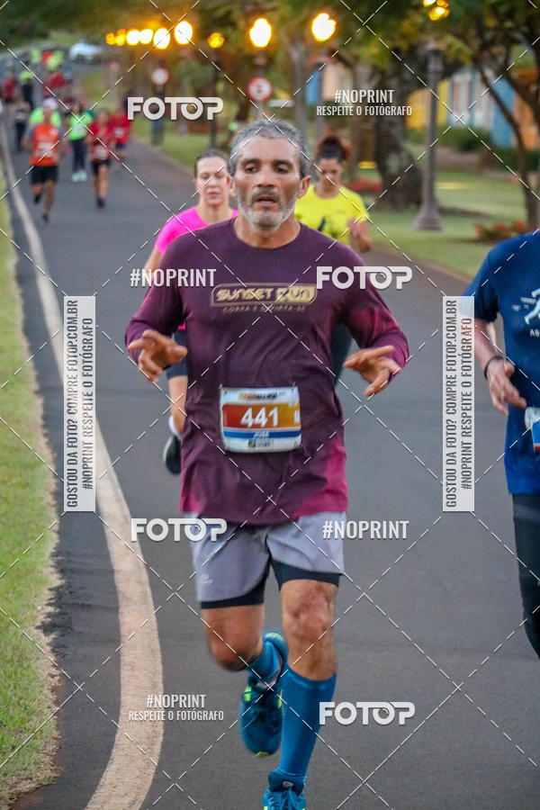 Buy your photos of the eventSunset Run 2019 on Fotop