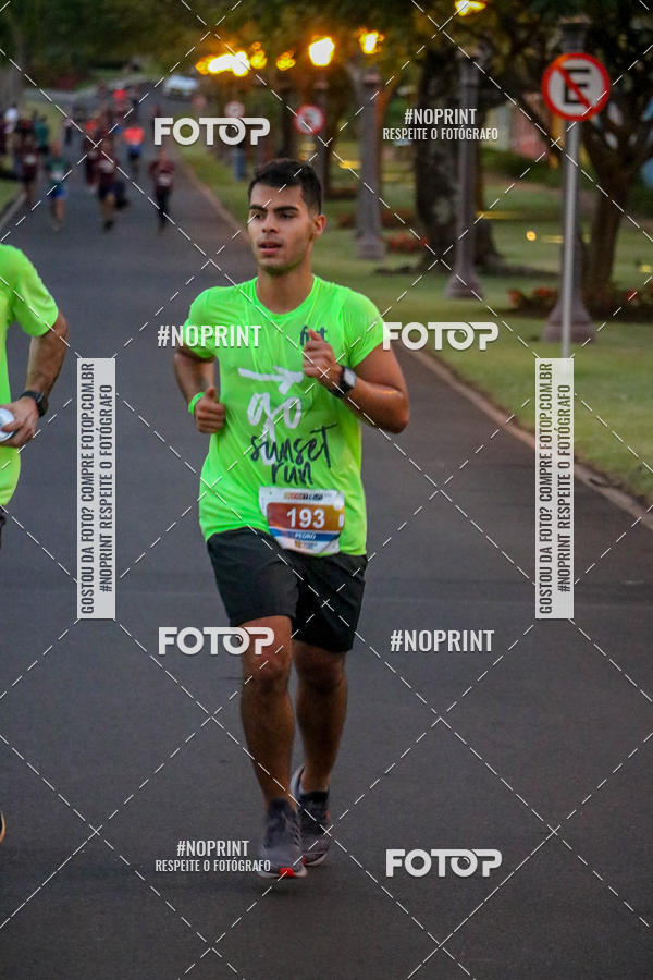 Buy your photos of the eventSunset Run 2019 on Fotop