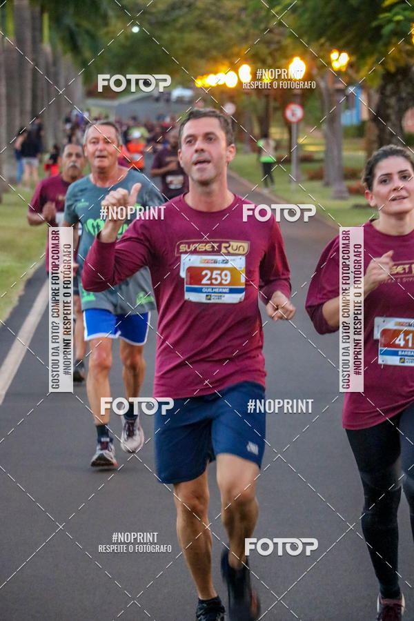 Buy your photos of the eventSunset Run 2019 on Fotop